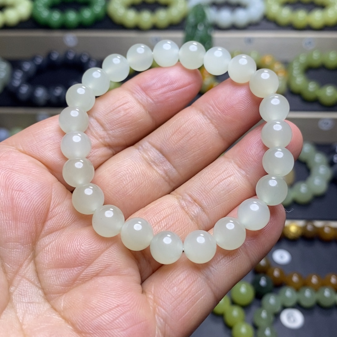 和田玉未镶嵌手串