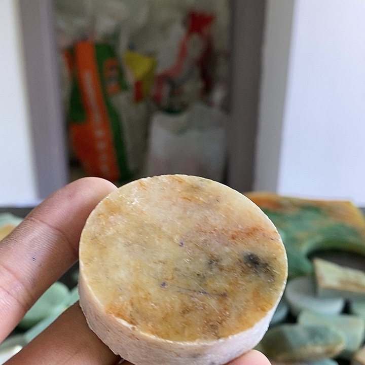 翡翠未镶嵌手链我