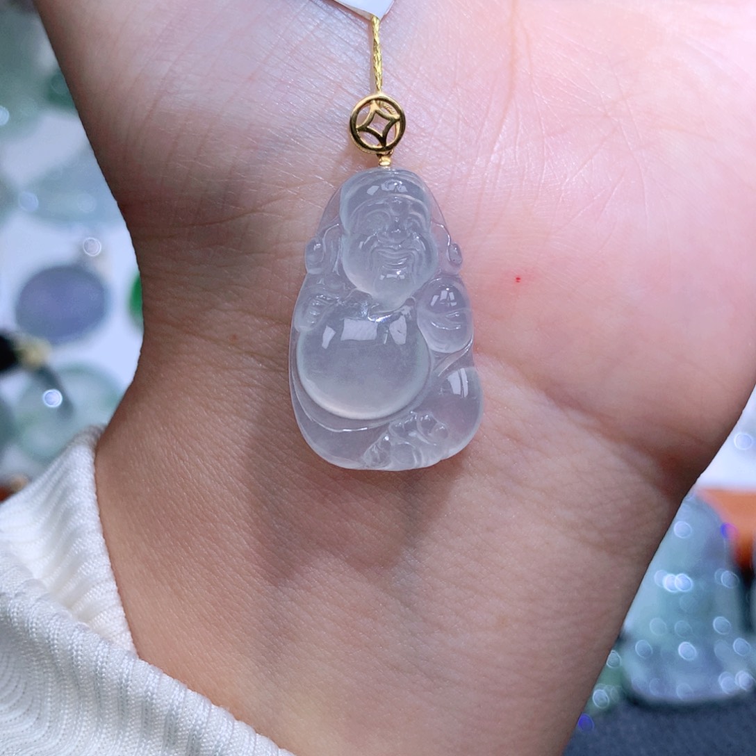 翡翠18K金镶嵌颈饰财神爷