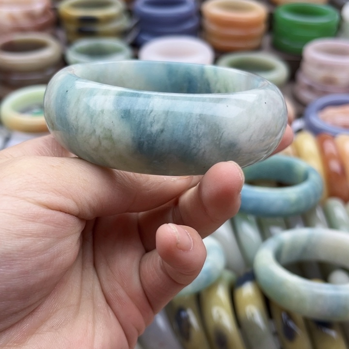 石英质玉手镯合金乐*刘