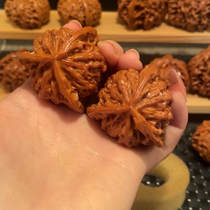 手串/手链核桃乐*劉核桃。宫灯。40.41尺