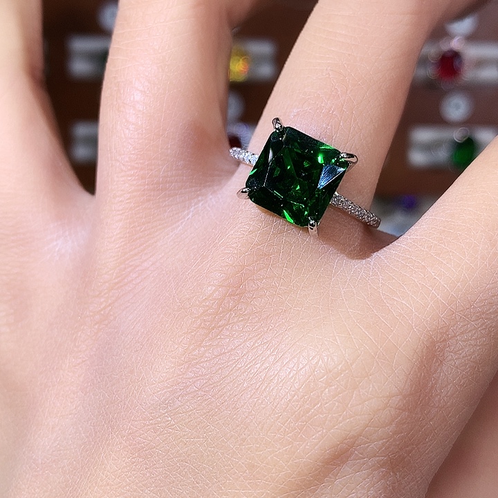 925银沙弗莱绿戒指