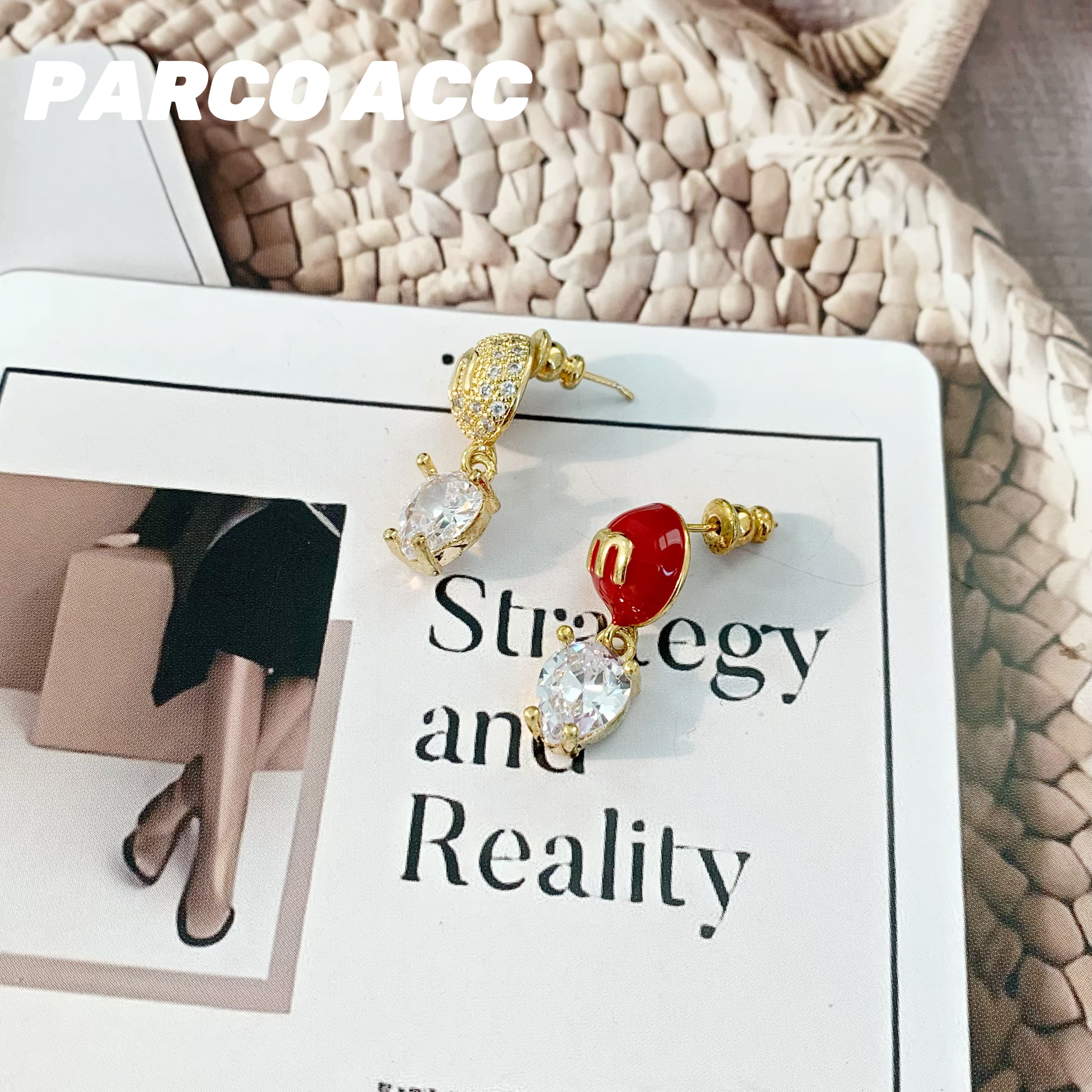 铜合金珐琅耳饰 K219  红色MM豆耳钉