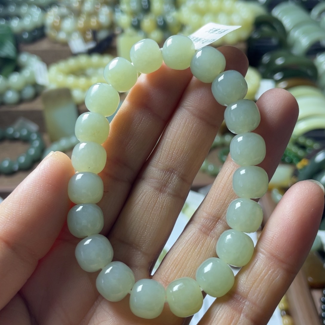 和田玉手链未镶嵌