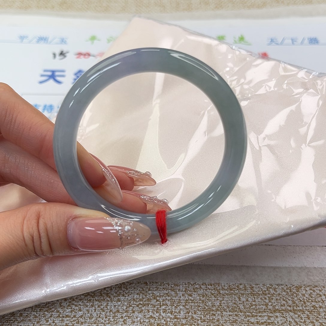 翡翠未镶嵌手镯手镯