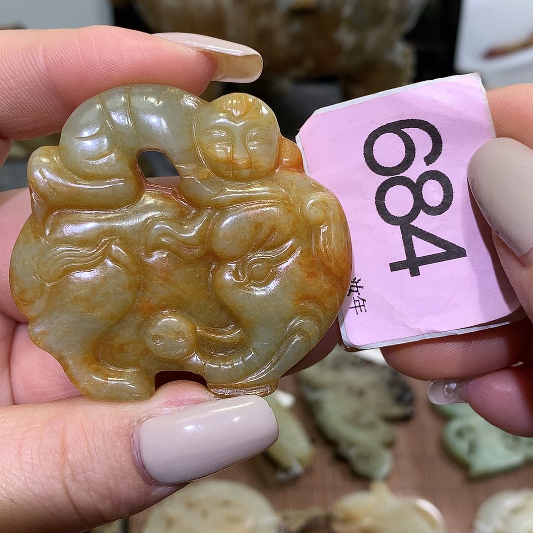 颈饰未镶嵌和田玉