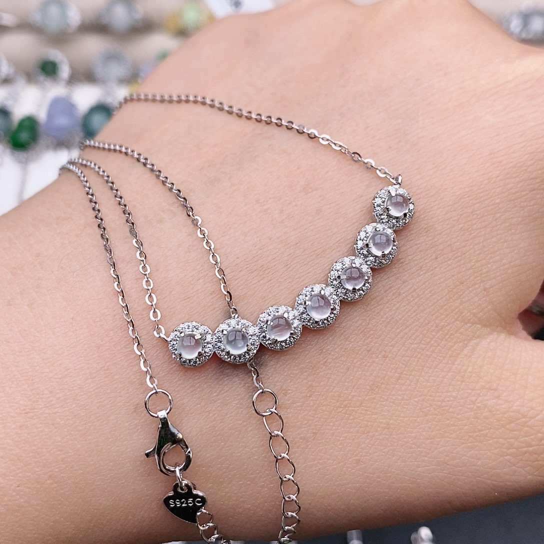 爱***.翡翠银S925镶嵌戒指