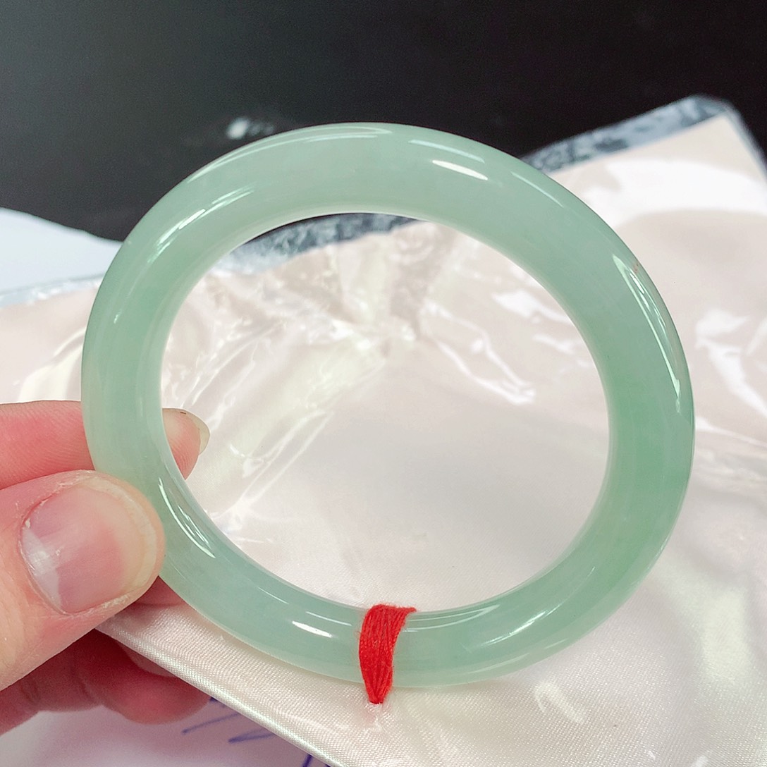 翡翠手镯未镶嵌850缅甸天然翡翠A货