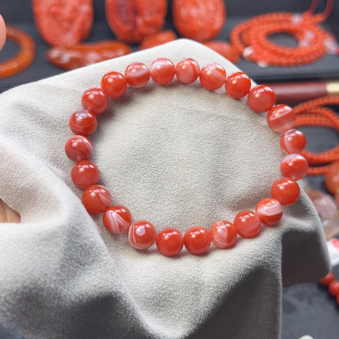 南红玛瑙未镶嵌手链
