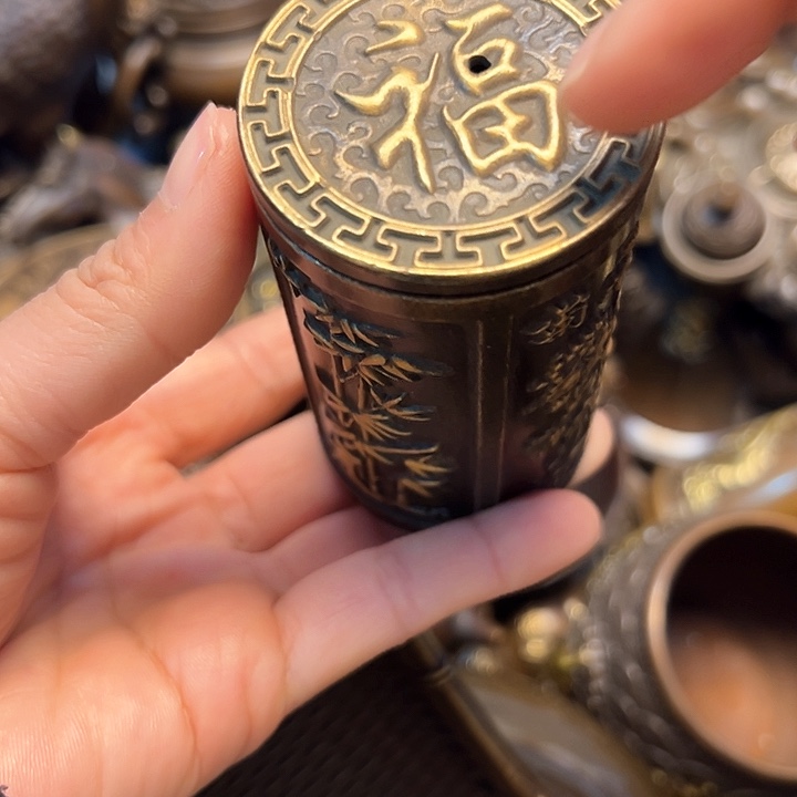 铜器摆件老王直播间