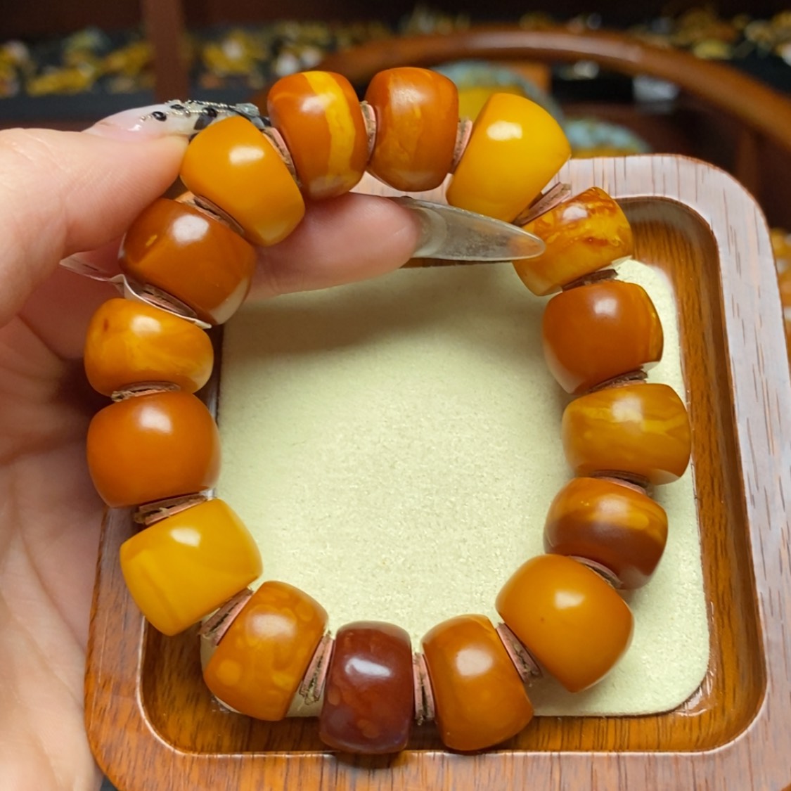 【闪购商品】蜜蜡手链未镶嵌手串