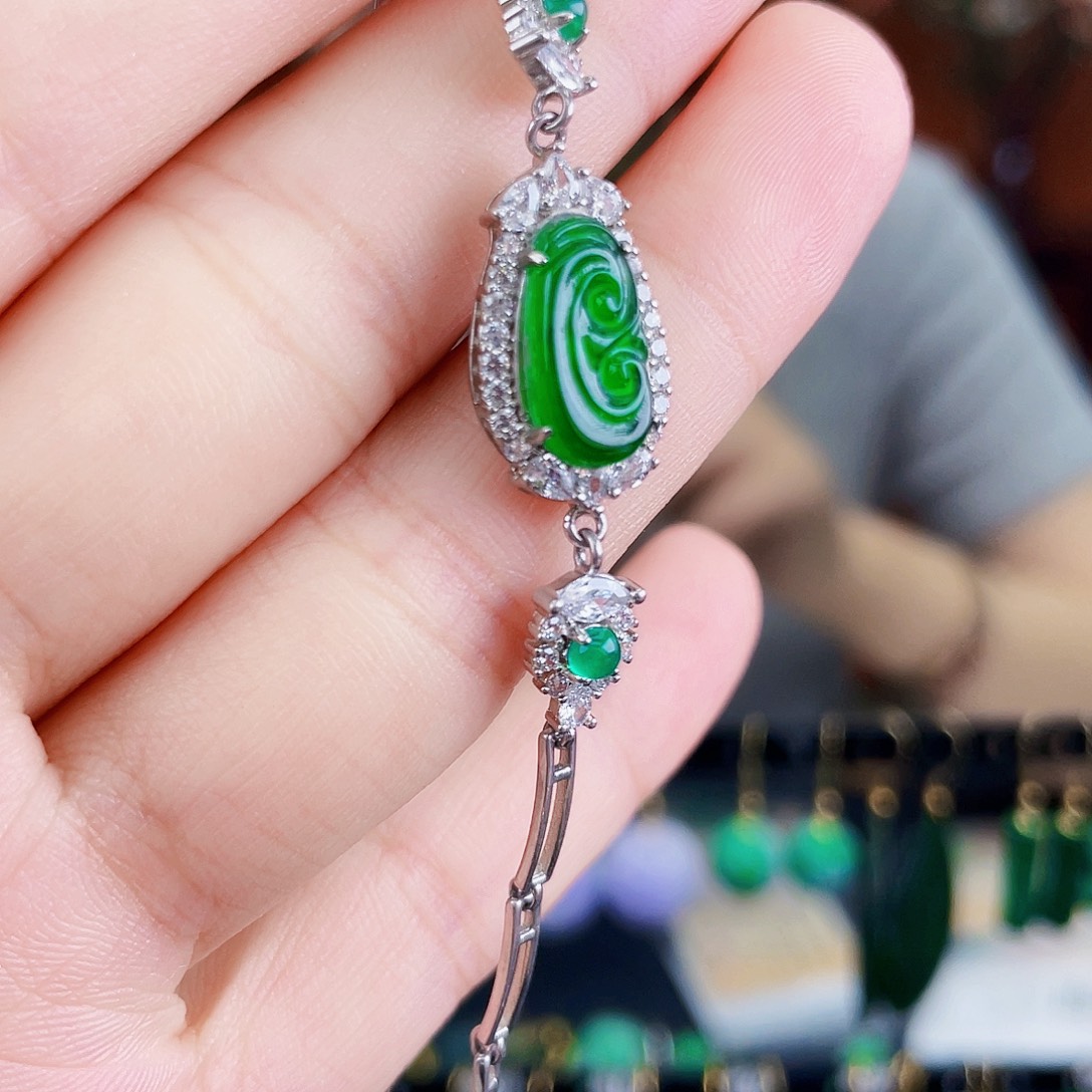 翡翠银S925镶嵌耳饰