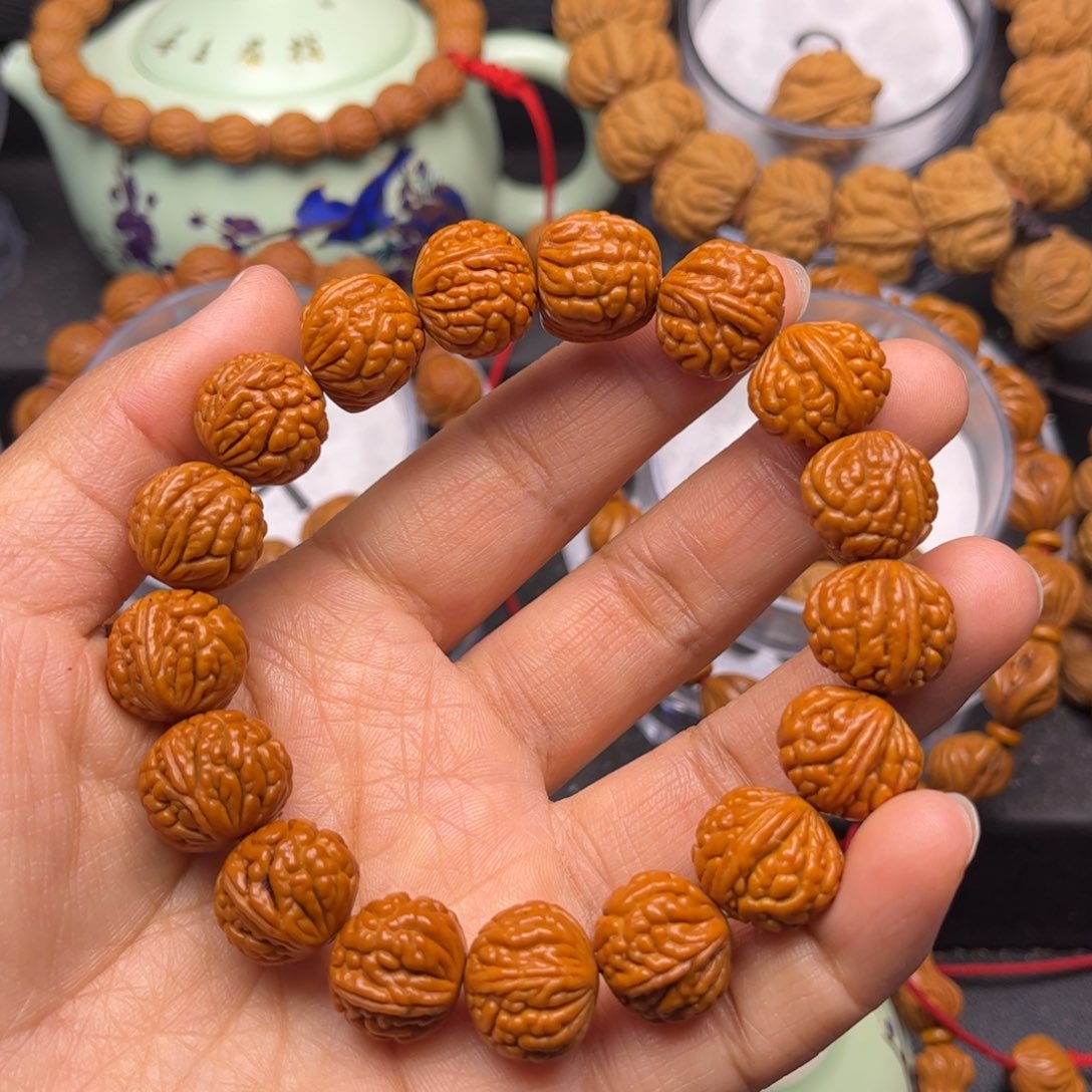 桃核吊坠龙纹桃核