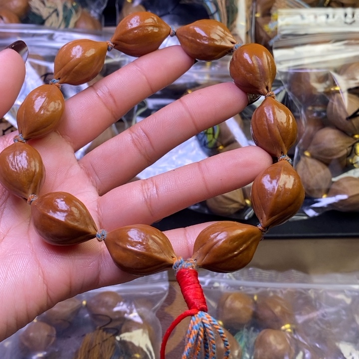 摆件橄榄核橄榄15.8