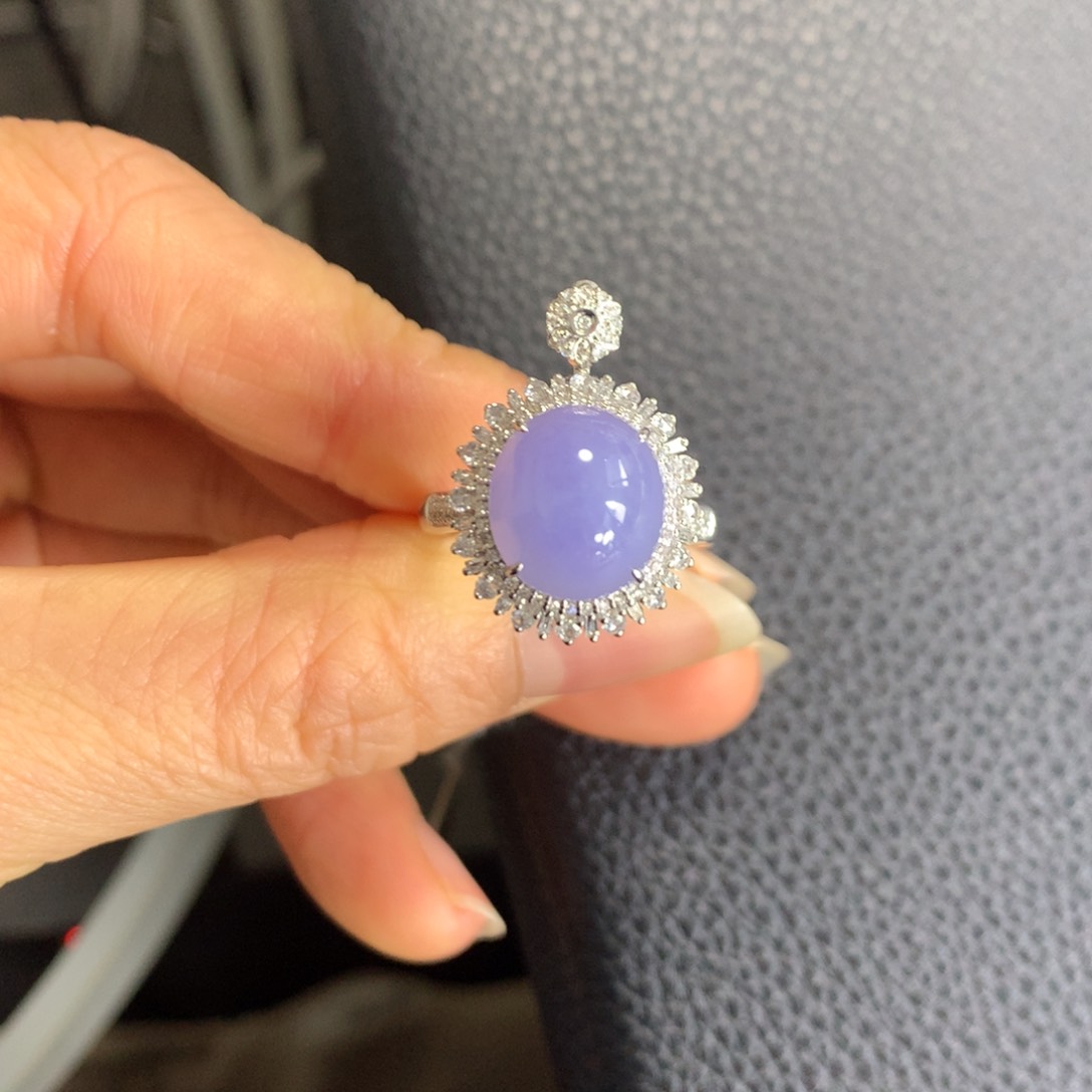 翡翠戒指18K金镶嵌翡翠