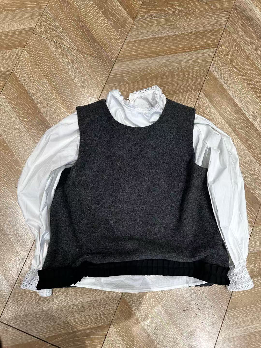 新款韩版毛呢马甲搭衬衣两件套