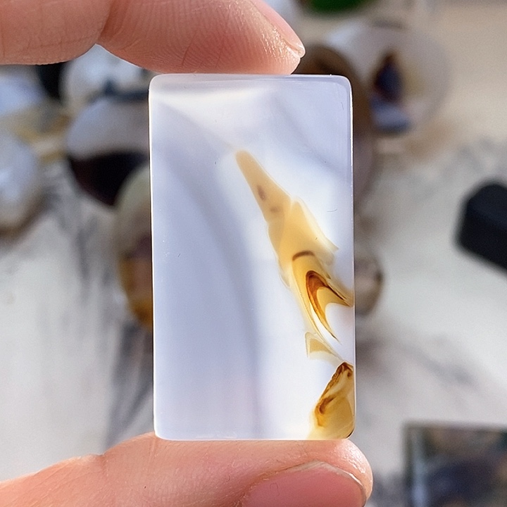 玛瑙/玉髓颈饰未镶嵌