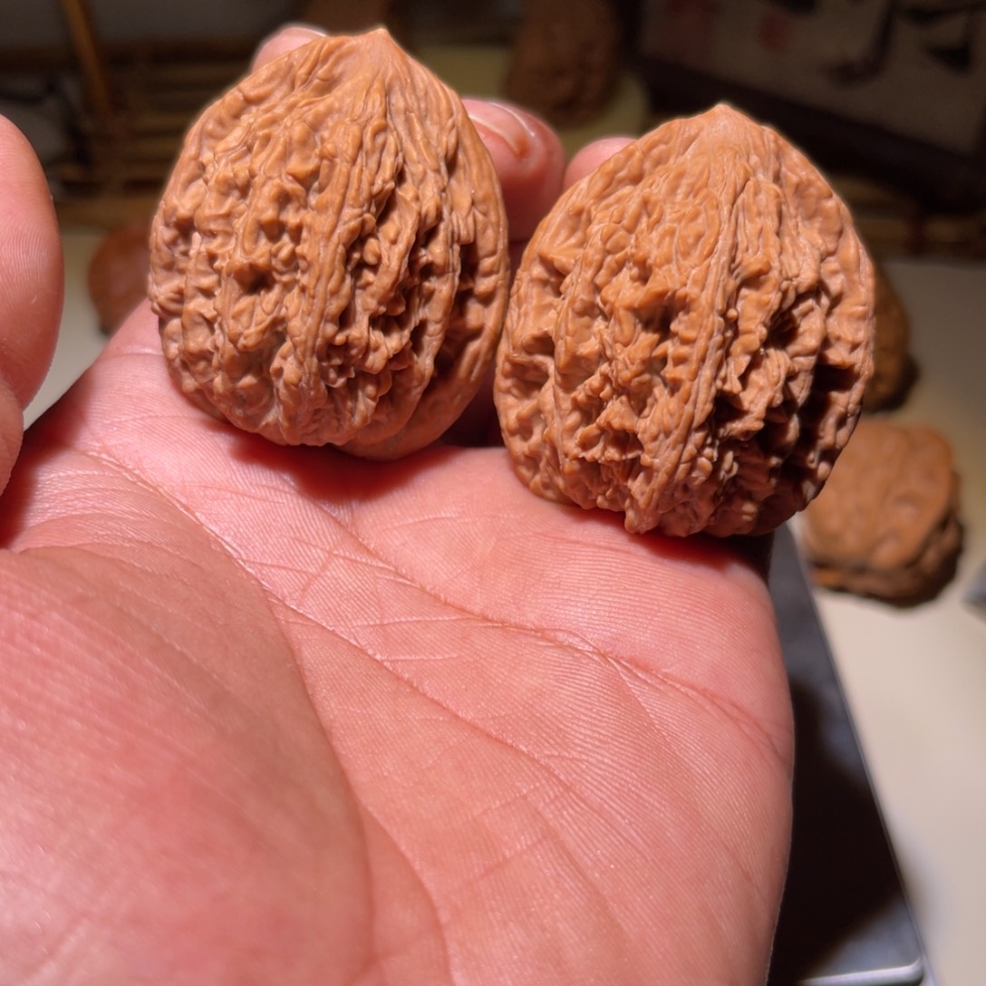 は***a把件文玩核桃代县麦穗虎头