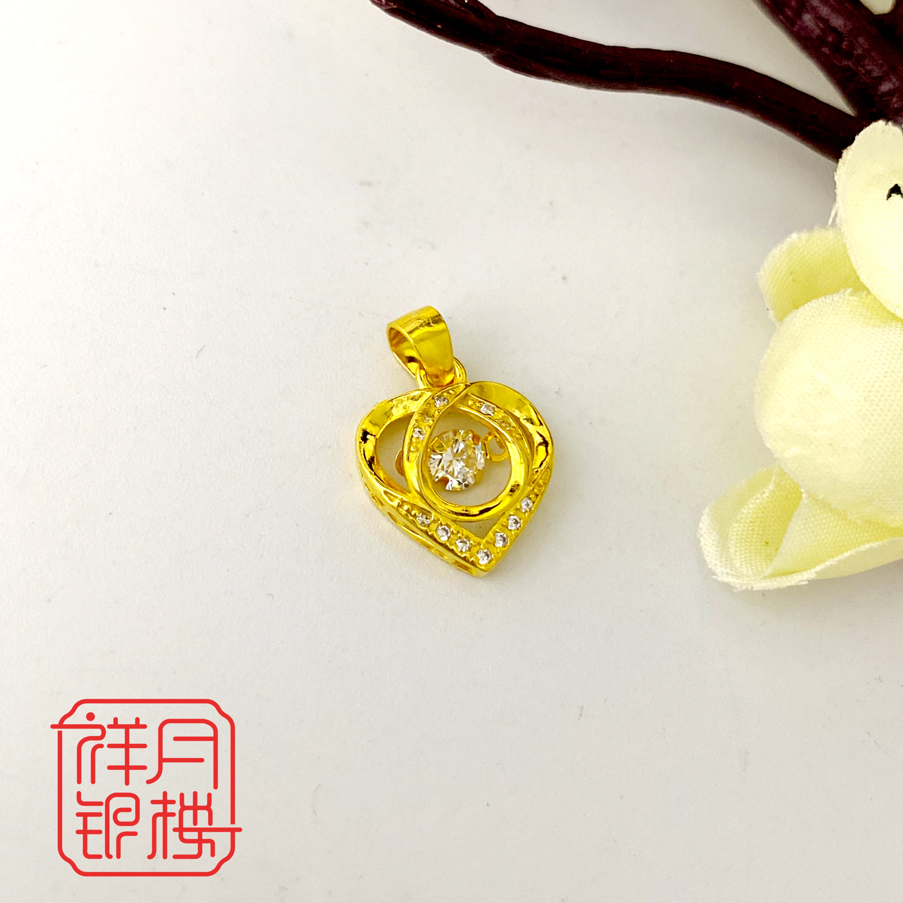 吊坠足银 足银990合成锆石镶嵌 【爱心吊坠】气质时尚精美制坠女士