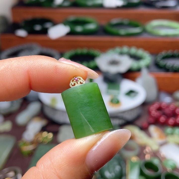 和田玉（碧玉）颈饰银S925镶嵌