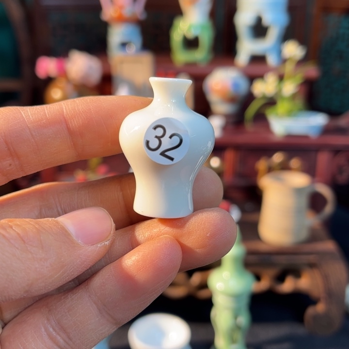 摆件微陶老王迷你花瓶