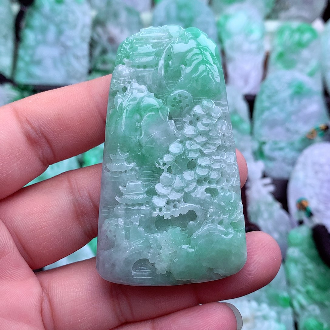 翡翠吊坠(不含链)未镶嵌