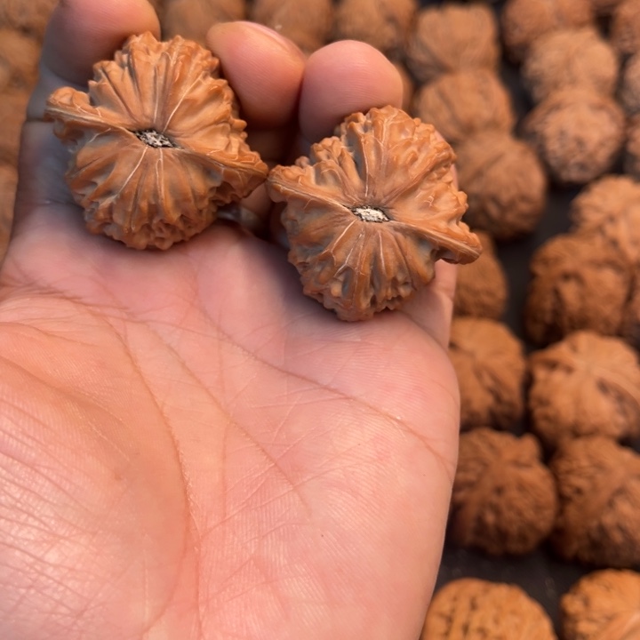 倾***诉吊坠文玩核桃磨盘