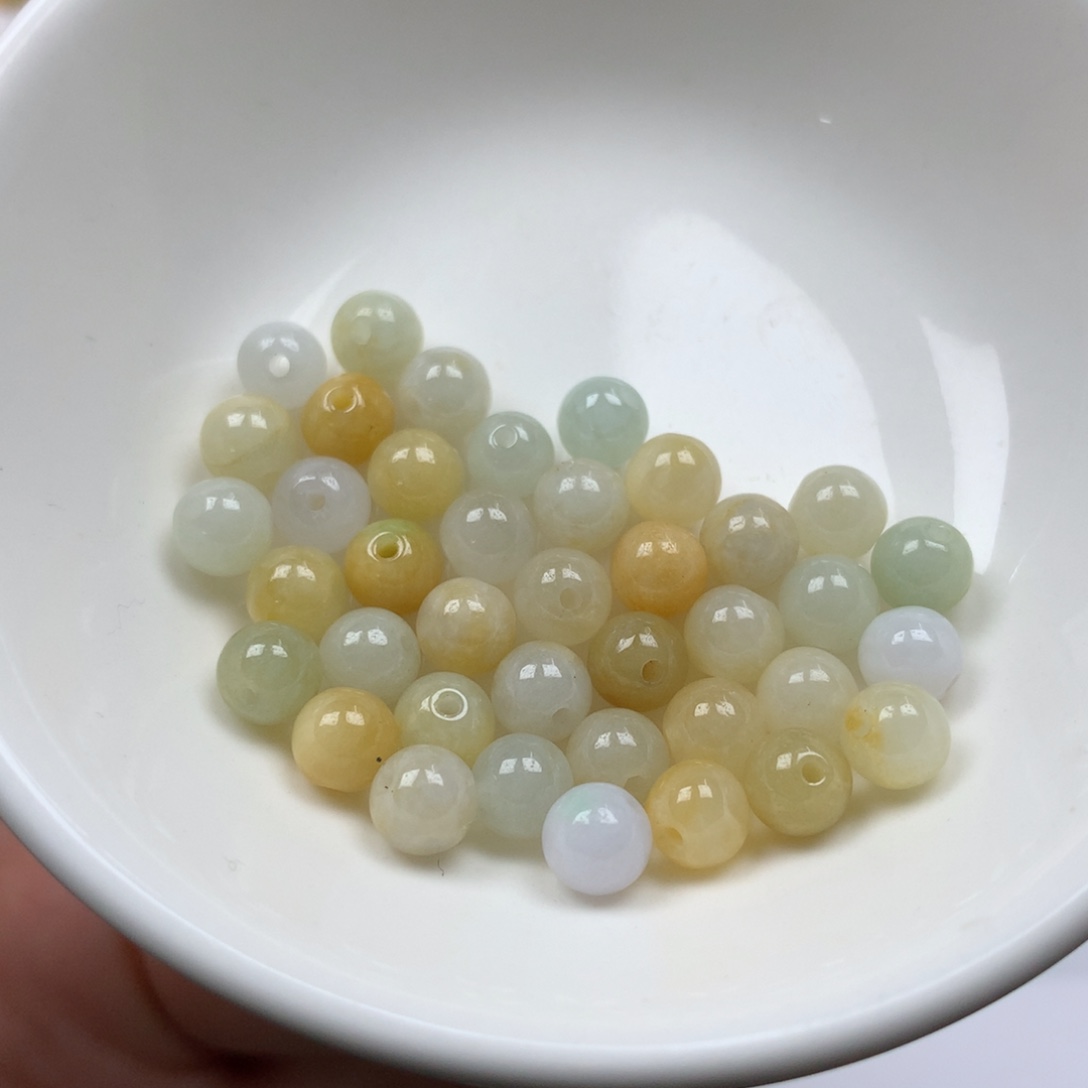 翡翠颈饰未镶嵌卡5➕。35➕3颗。单圈 