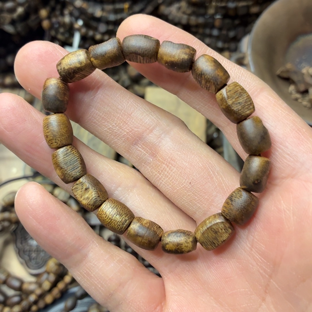 沉香碎屑沉香沉香奇楠碎屑留疤