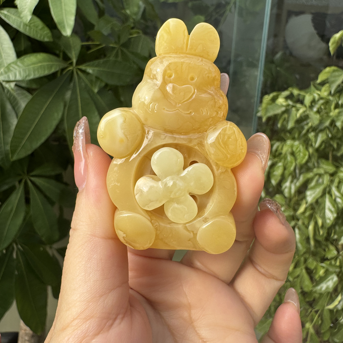 满蜜满蜡白花浓蜡小兔子牌风扇，一吹就动 30克
