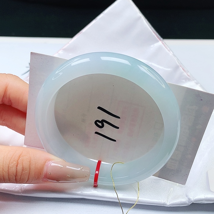 翡翠未镶嵌手镯56+正圈