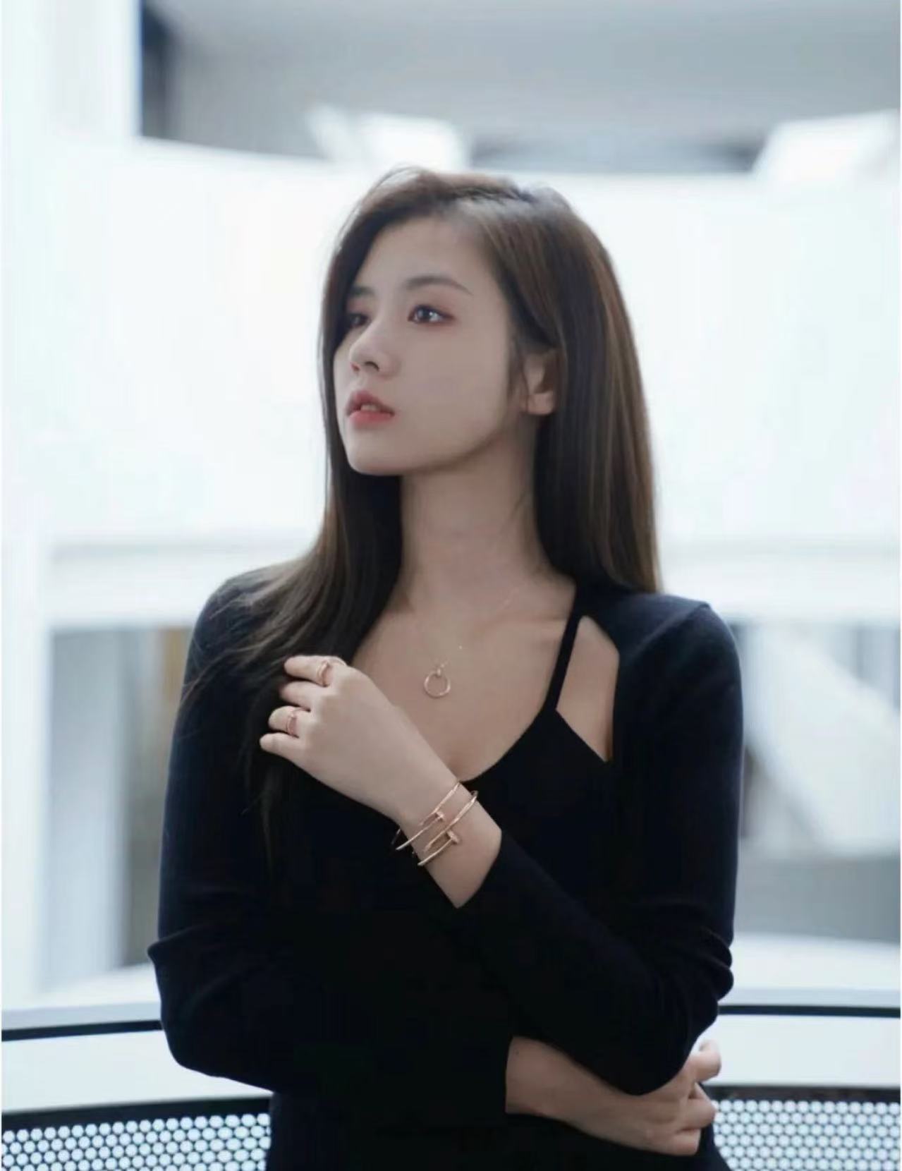 情侣款镶钻LOVE系列 钉子款-C