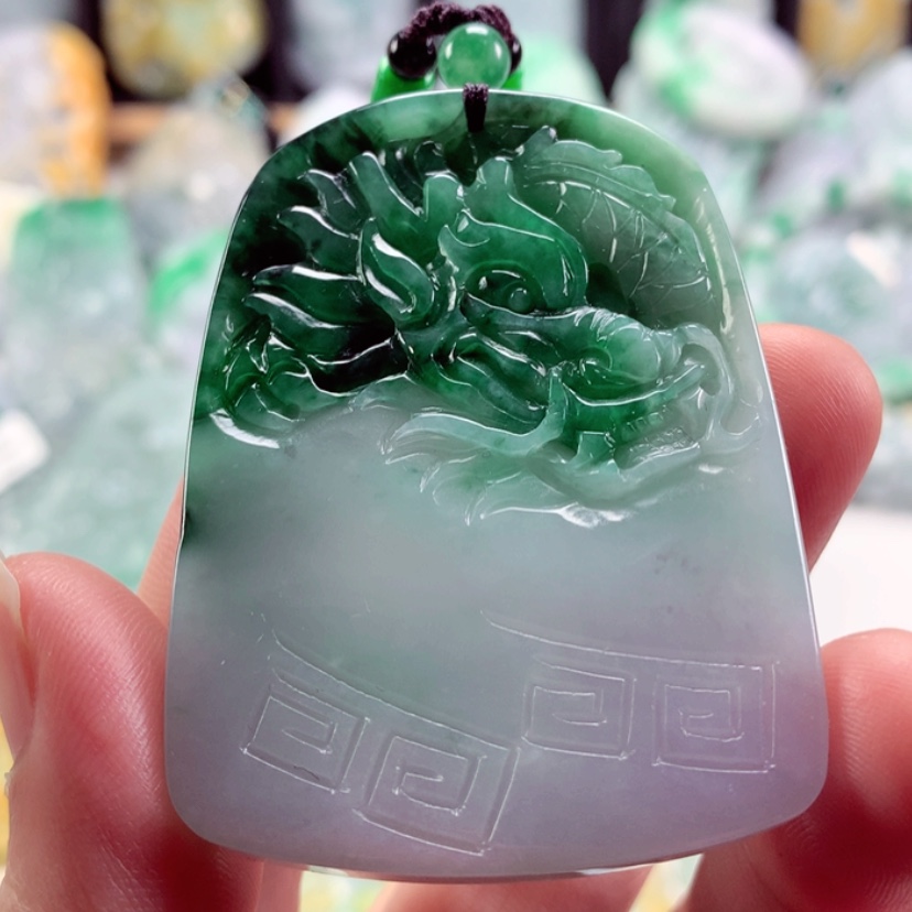 【闪购商品】翡翠吊坠(不含链)未镶嵌