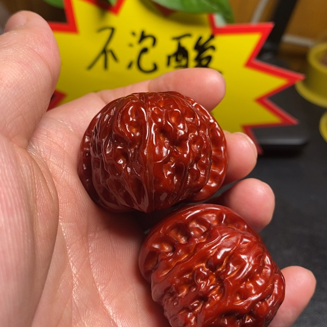 文玩核桃吊坠胜*42白狮子