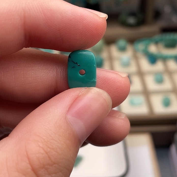 绿松石未镶嵌吊坠