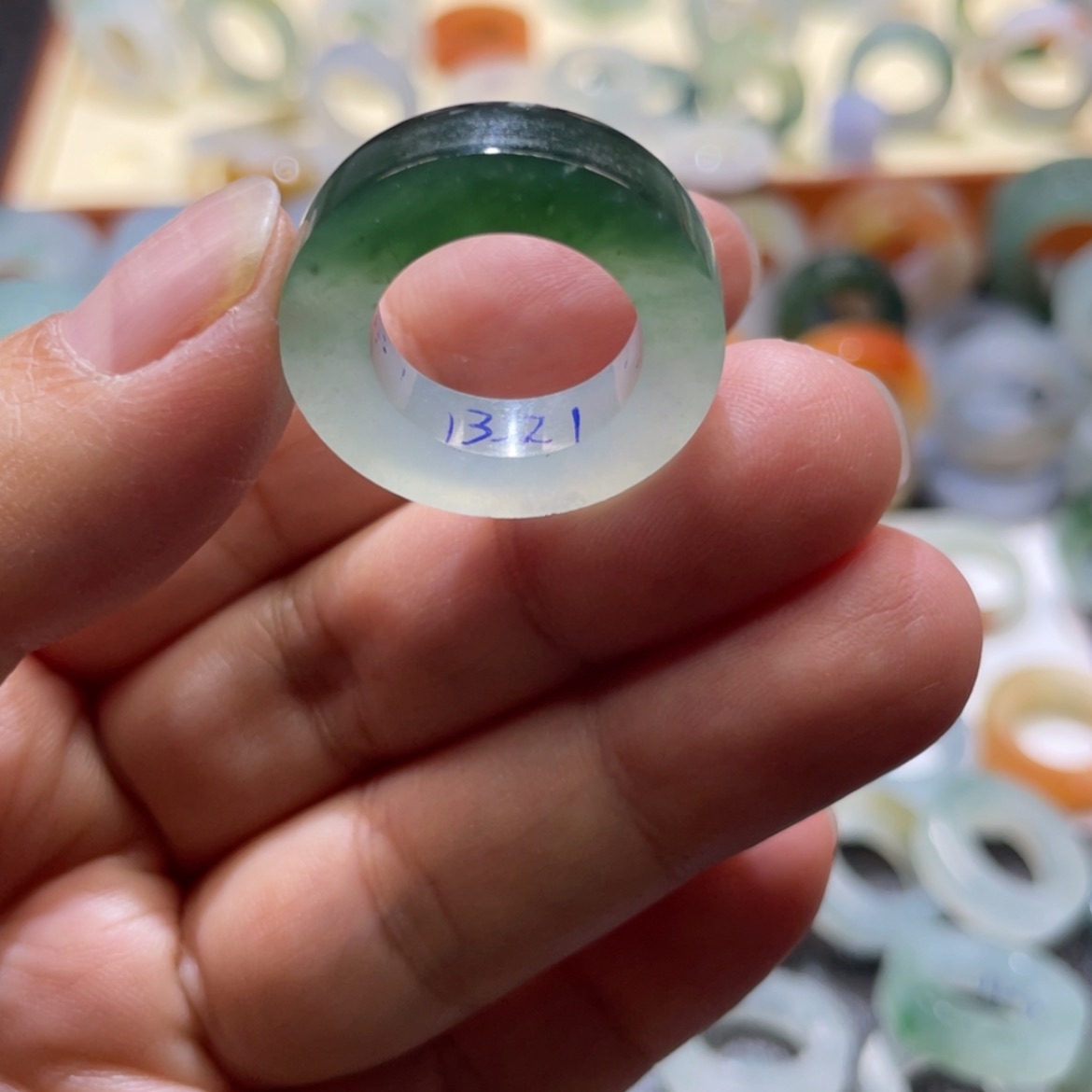 【闪购商品】定制翡翠未镶嵌农**狗天然翡翠