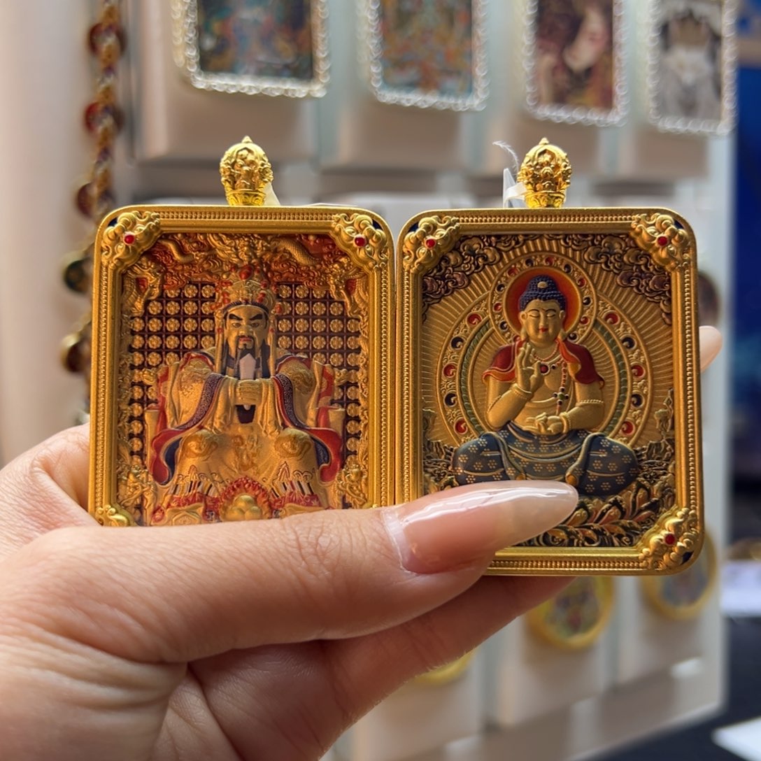 吊坠林****?定制唐卡一步到位