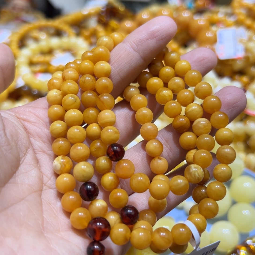 琥珀珠宝奇石未镶嵌