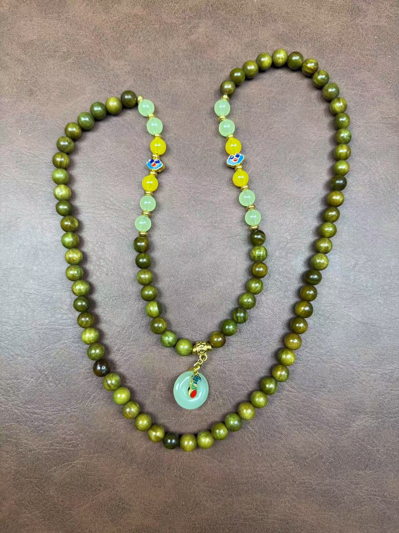 A79金丝楠阴沉项链