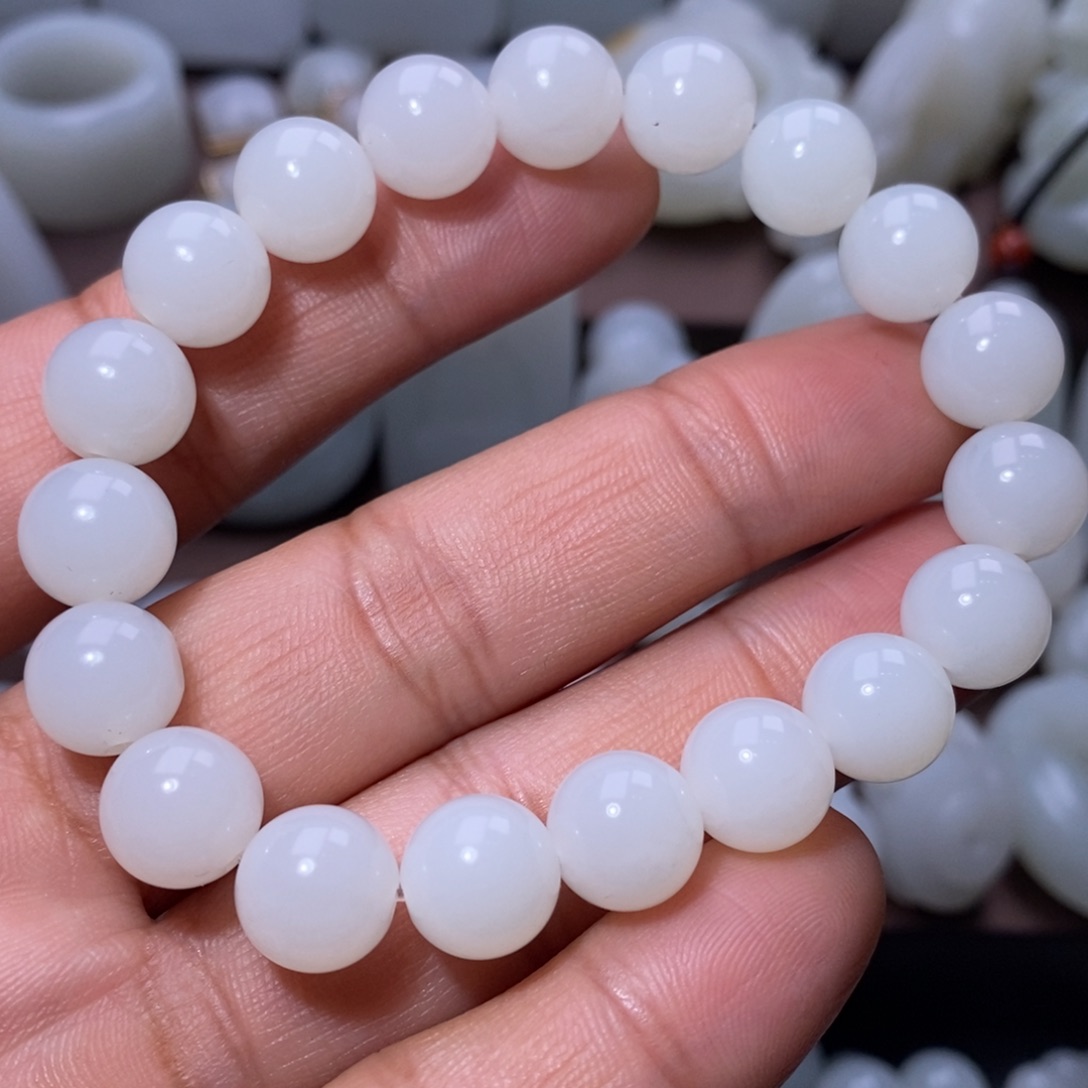 和田玉手链未镶嵌