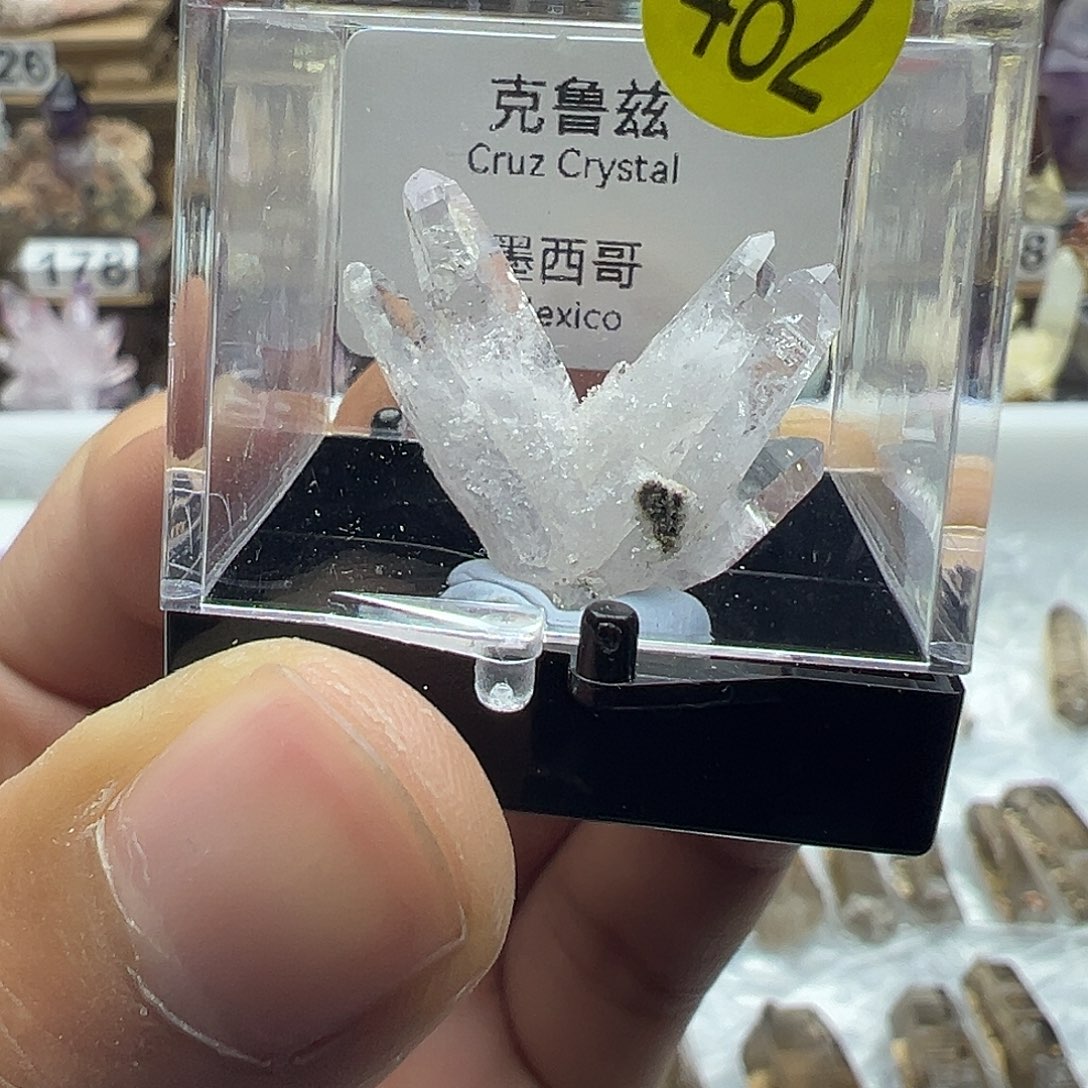 珠宝半成品水晶未镶嵌