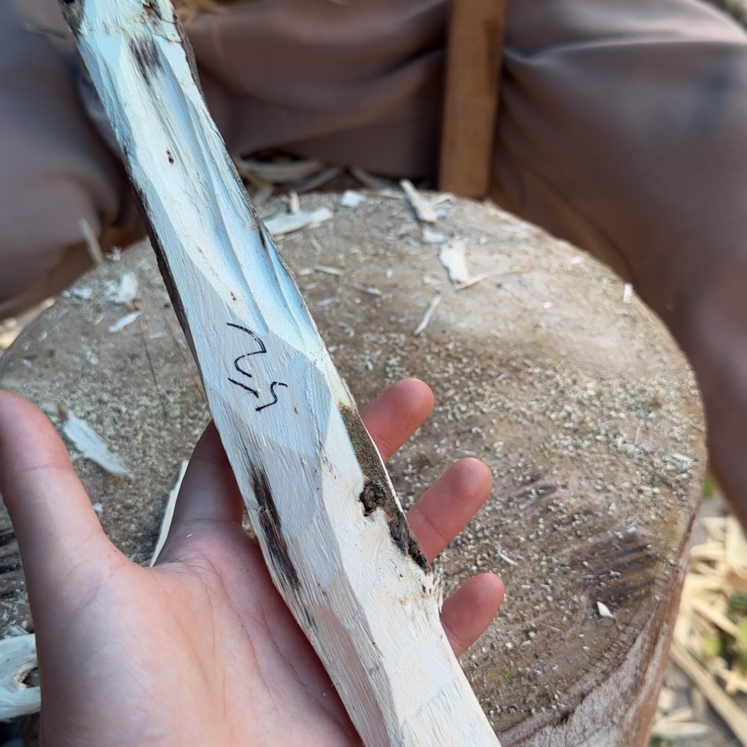 树脂制品52号奇楠原木一根