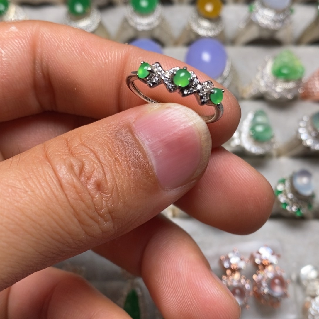 翡翠戒指银S925镶嵌戒指