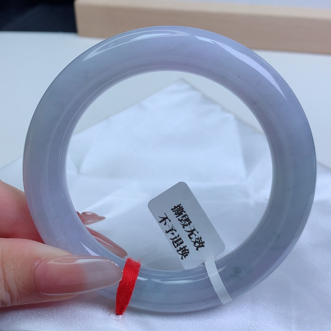 翡翠手镯未镶嵌59.5圈口