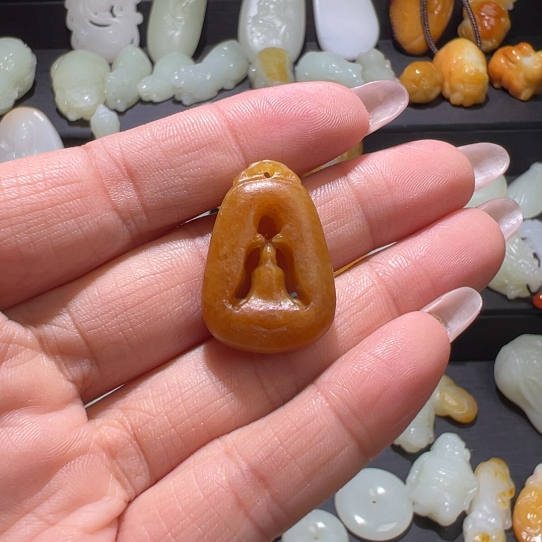 颈饰未镶嵌和田玉?****?