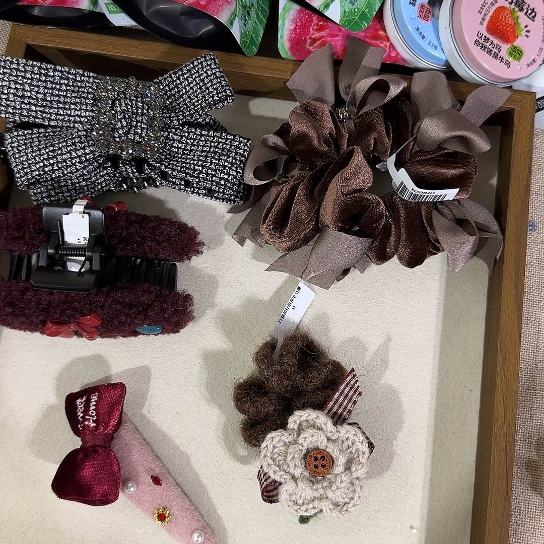 皮质铁合金夹子158