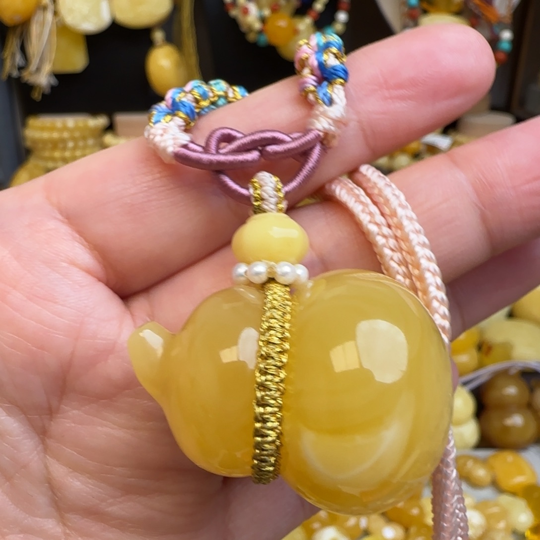 琥珀未镶嵌套链天然俄料满蜡妖花蜜蜡葫芦吊坠