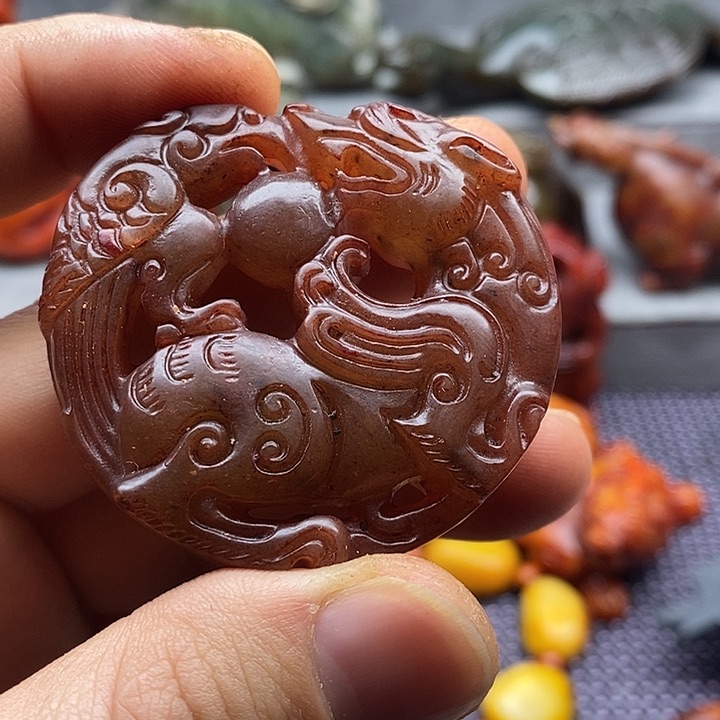 未镶嵌蛇纹石玉颈饰