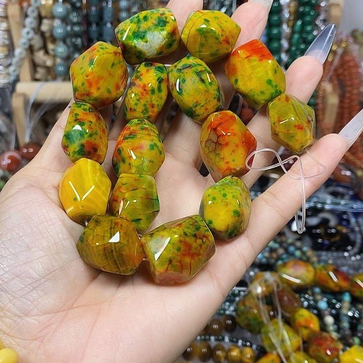 玛瑙/玉髓未镶嵌珠宝半成品花玛瑙大随型卡17-19mm