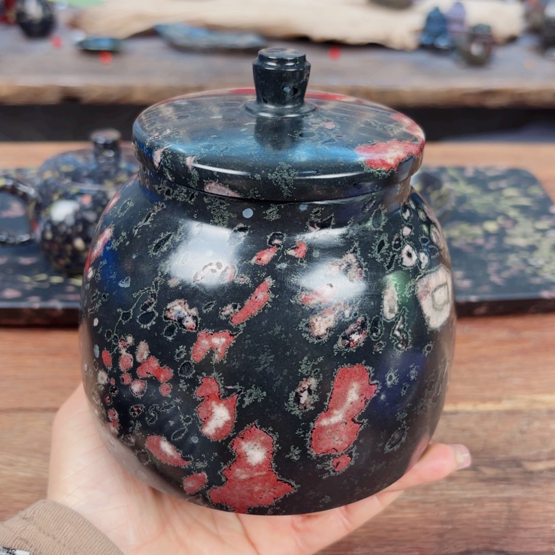 康能美玉瓷安山玉